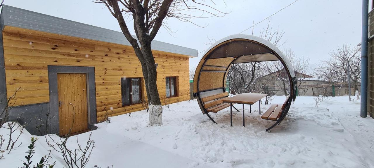 Hayi Tun Guest House Goris Exterior photo